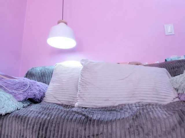Hiyakasudere live cam on BongaCams