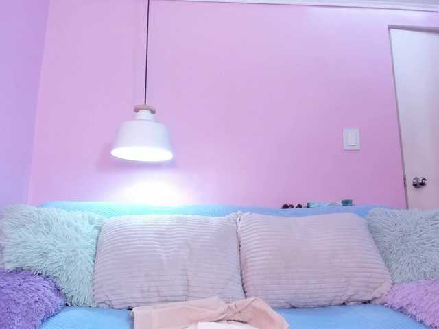 Hiyakasudere live cam on BongaCams