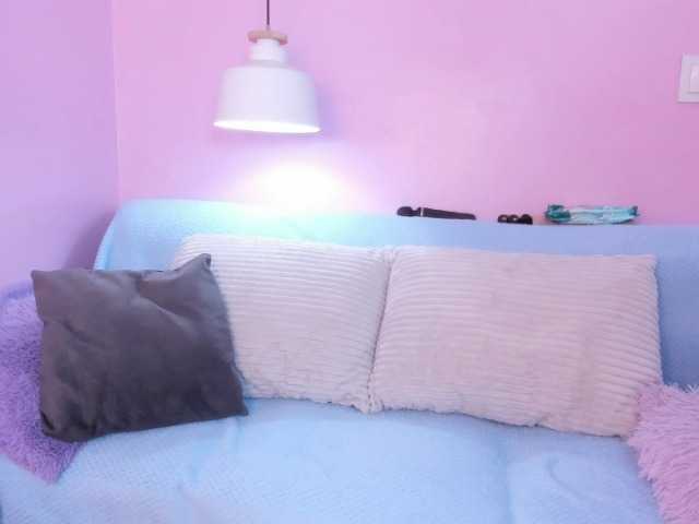 Hiyakasudere live cam on BongaCams