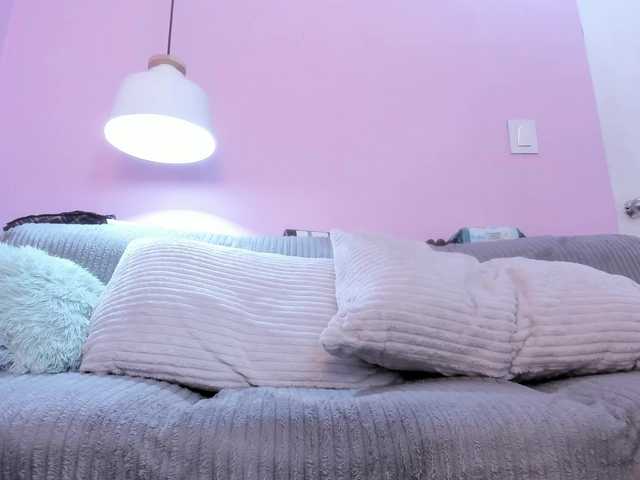 Hiyakasudere live cam on BongaCams