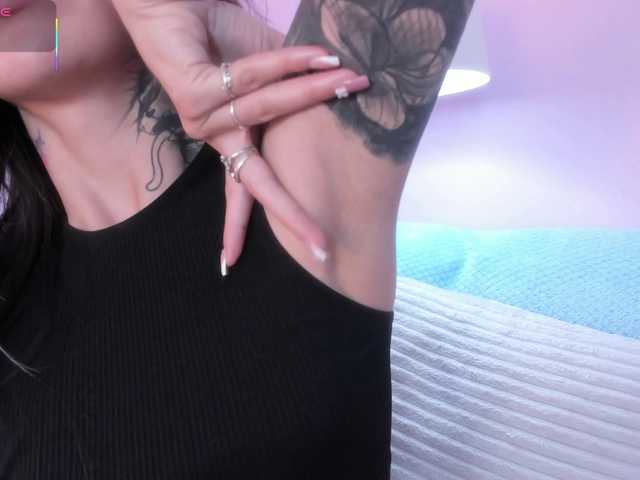 Hiyakasudere live cam on BongaCams