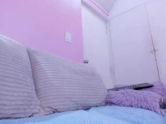 Hiyakasudere live cam on BongaCams