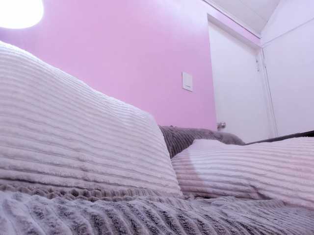 Hiyakasudere live cam on BongaCams