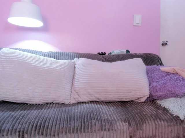 Hiyakasudere live webcam show