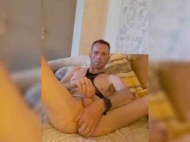 WorldUnited Sex Cam Show