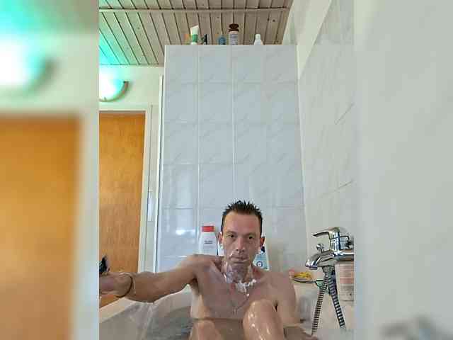 WorldUnited Sex Cam Show