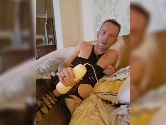 WorldUnited Sex Cam Show
