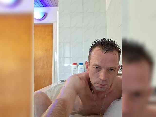 WorldUnited Sex Cam Show