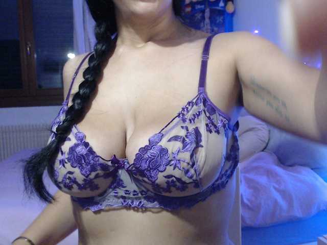 Auri5hot