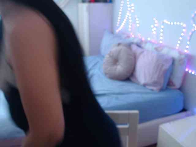 Modella: Auri5hot