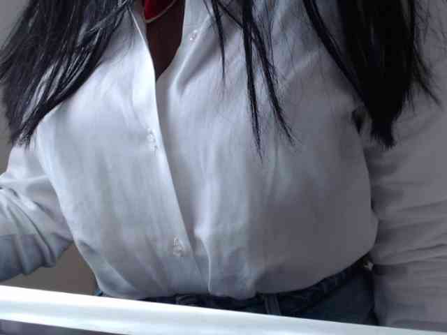 Auri5hot