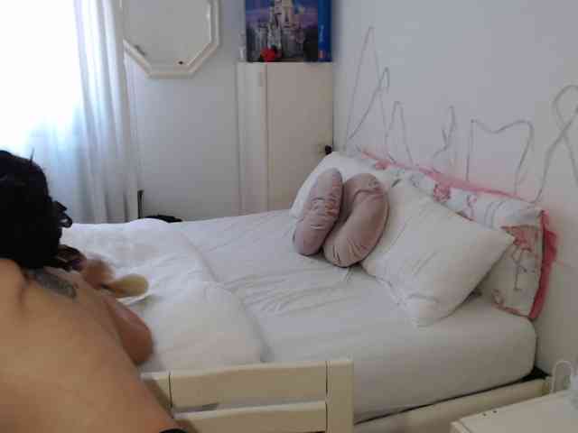 Auri5hot