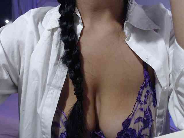 Modella: Auri5hot