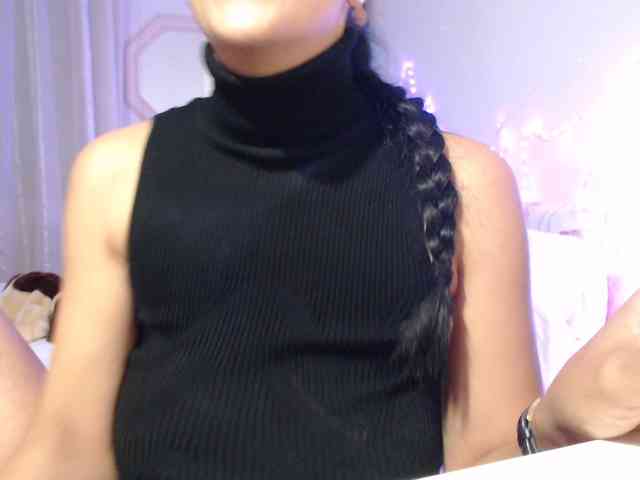 Modella: Auri5hot