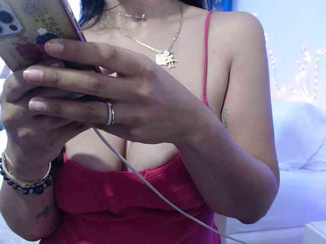 Auri5hot