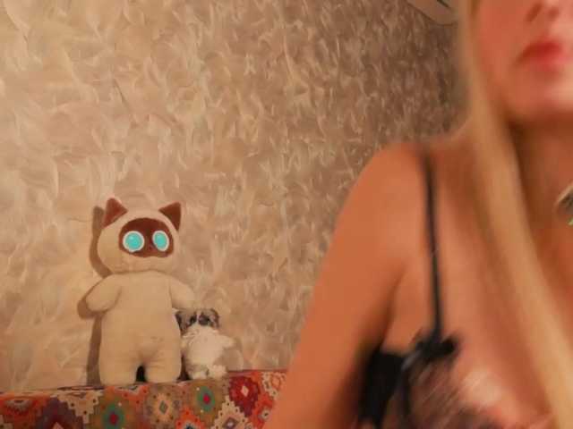 EternalOpheliaa live cam on BongaCams