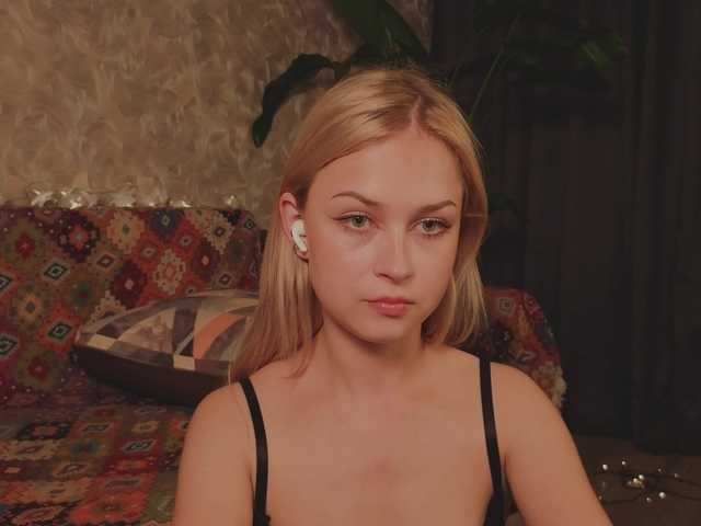 meeeeow live sex show