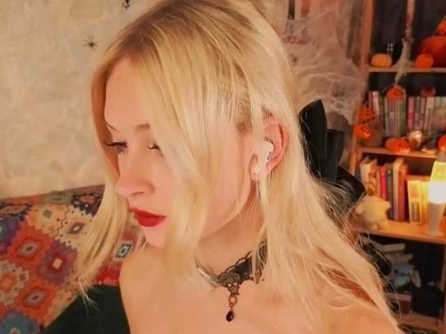 EternalOpheliaa live cam on BongaCams