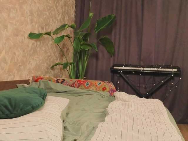Meeeeow live cam
