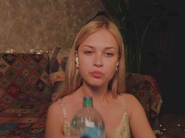 EternalOphelia webcam