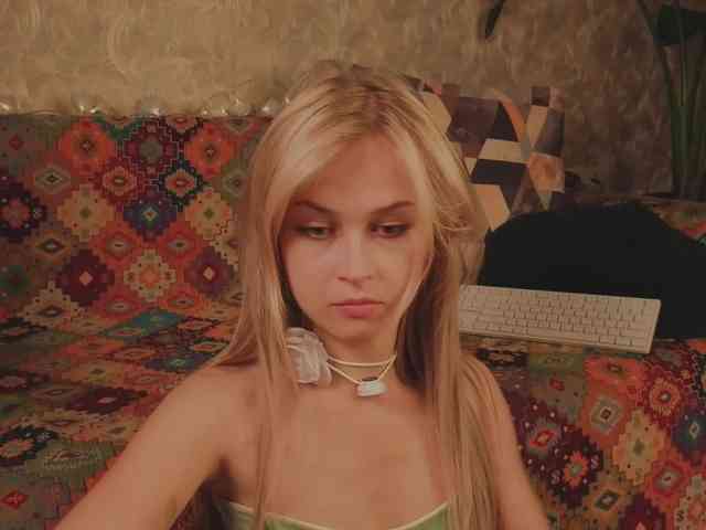 EternalOphelia webcam