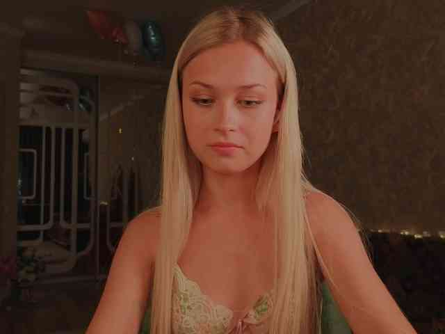 EternalOphelia webcam