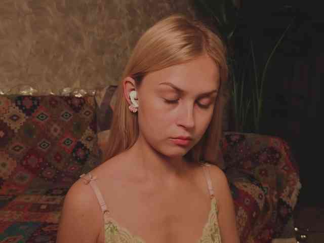 EternalOphelia webcam