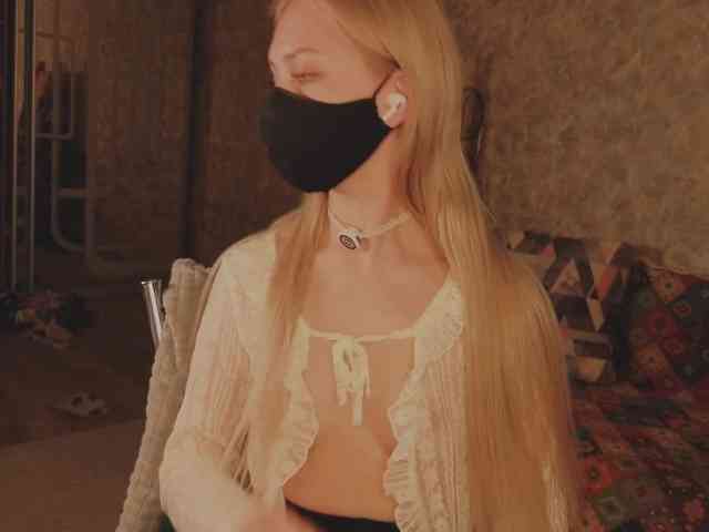 Model: EternalOphelia