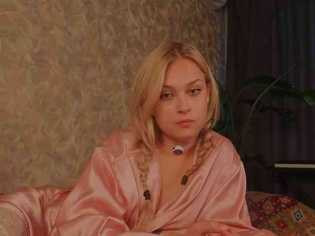 EternalOphelia webcam
