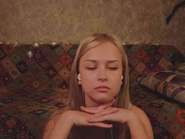 EternalOphelia webcam