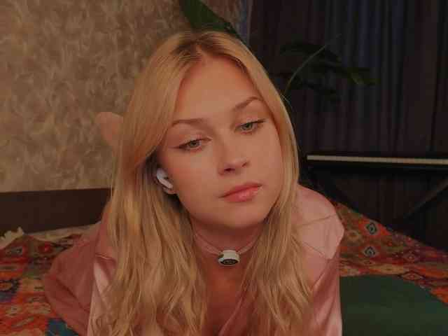 EternalOphelia webcam