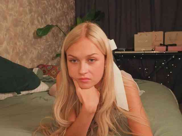 EternalOphelia webcam