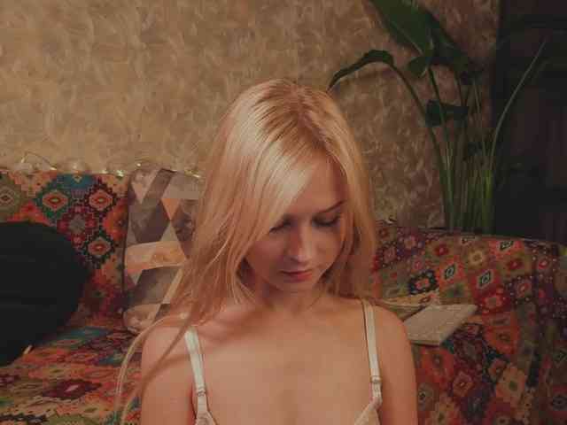 EternalOphelia webcam