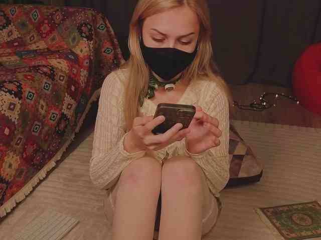 EternalOphelia webcam