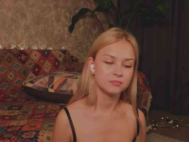 EternalOphelia webcam