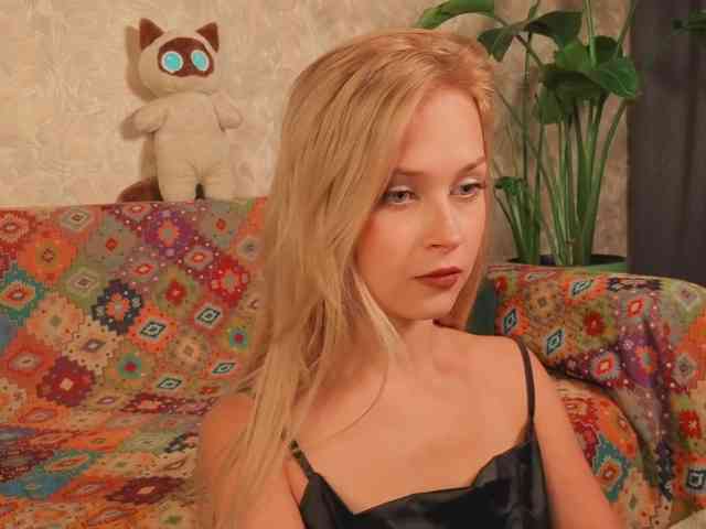 EternalOphelia webcam