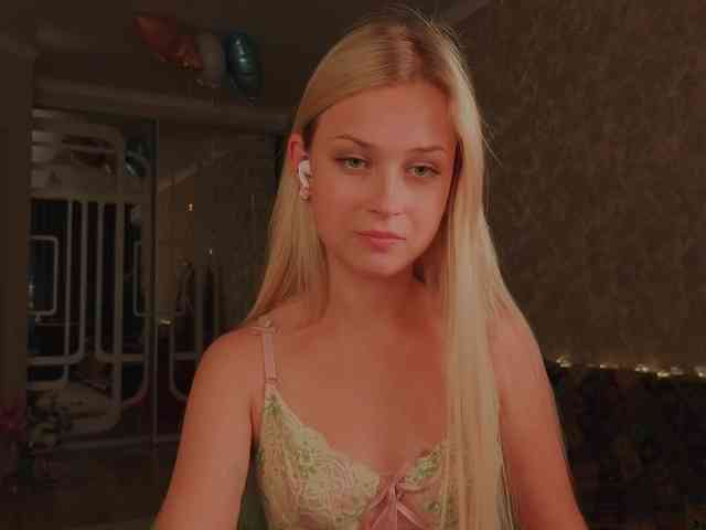EternalOphelia webcam