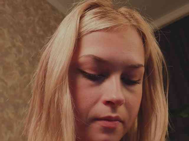 EternalOphelia webcam