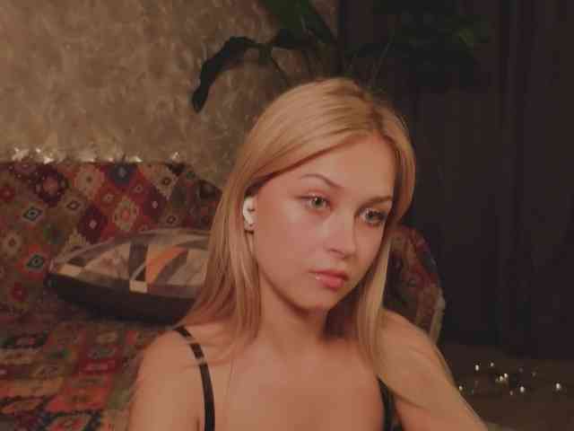 EternalOphelia webcam
