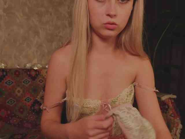 EternalOphelia webcam