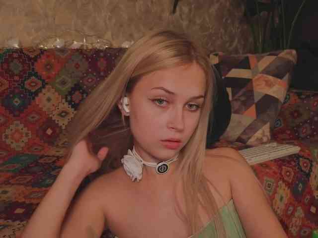 EternalOphelia webcam