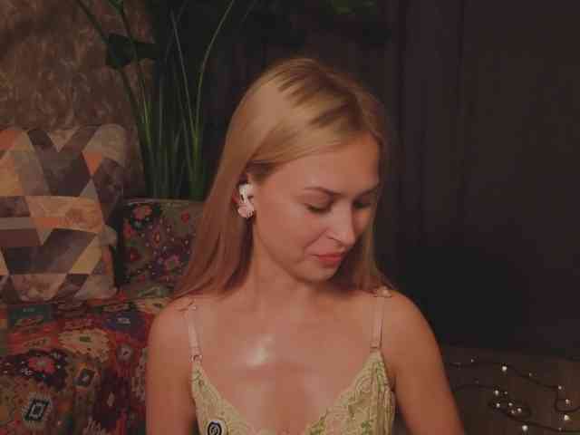 EternalOphelia webcam