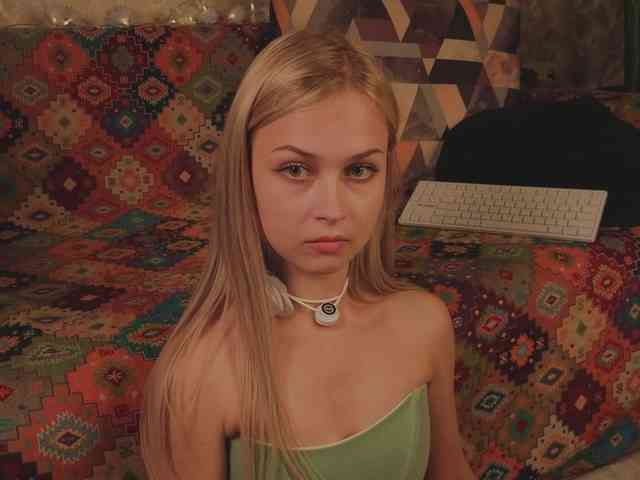 EternalOphelia webcam