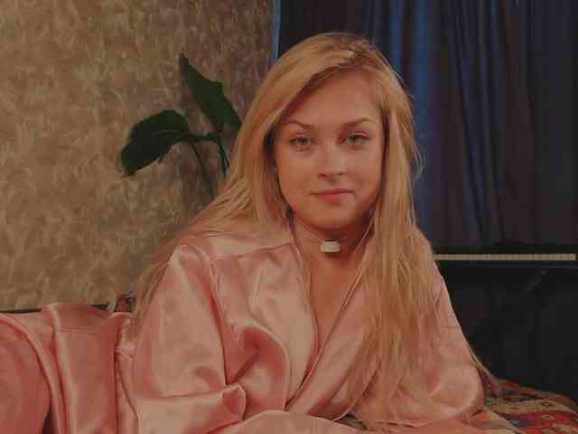 EternalOphelia webcam