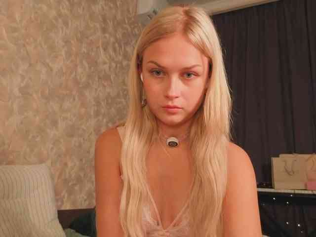 EternalOphelia webcam
