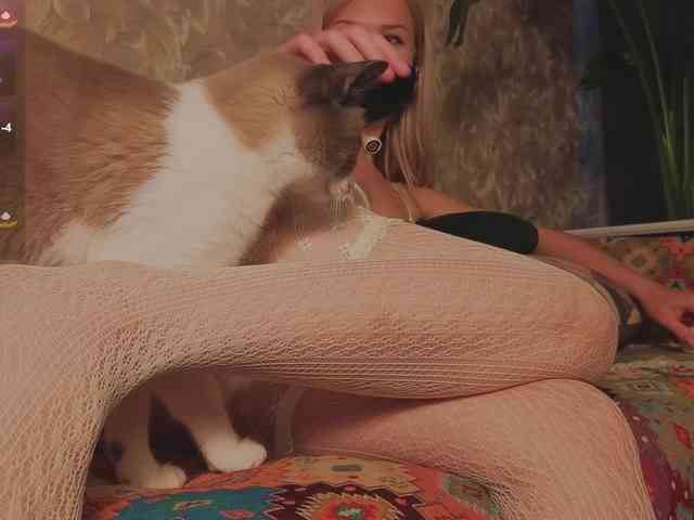 EternalOphelia webcam
