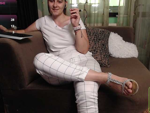 missbella95 live cam on BongaCams