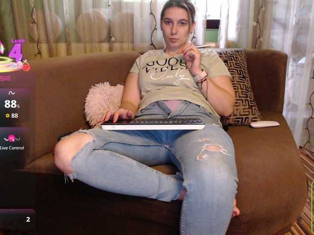 missbella95 live cam on BongaCams