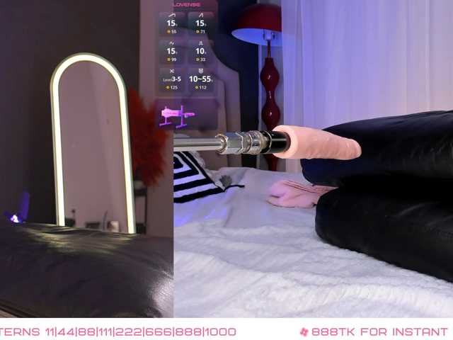 SexyBlondeDoll