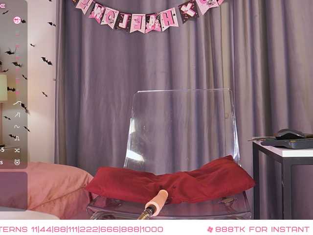 SexyBlondeDoll
